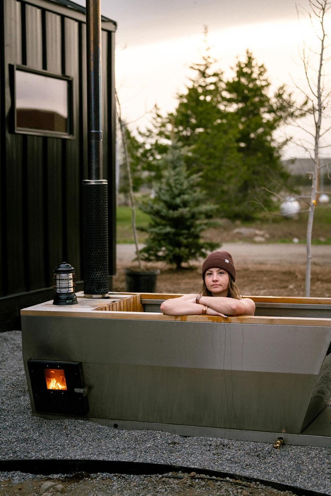 Yellowstone Peaks Hotel ไอส์แลนด์พาร์ก ภายนอก รูปภาพ